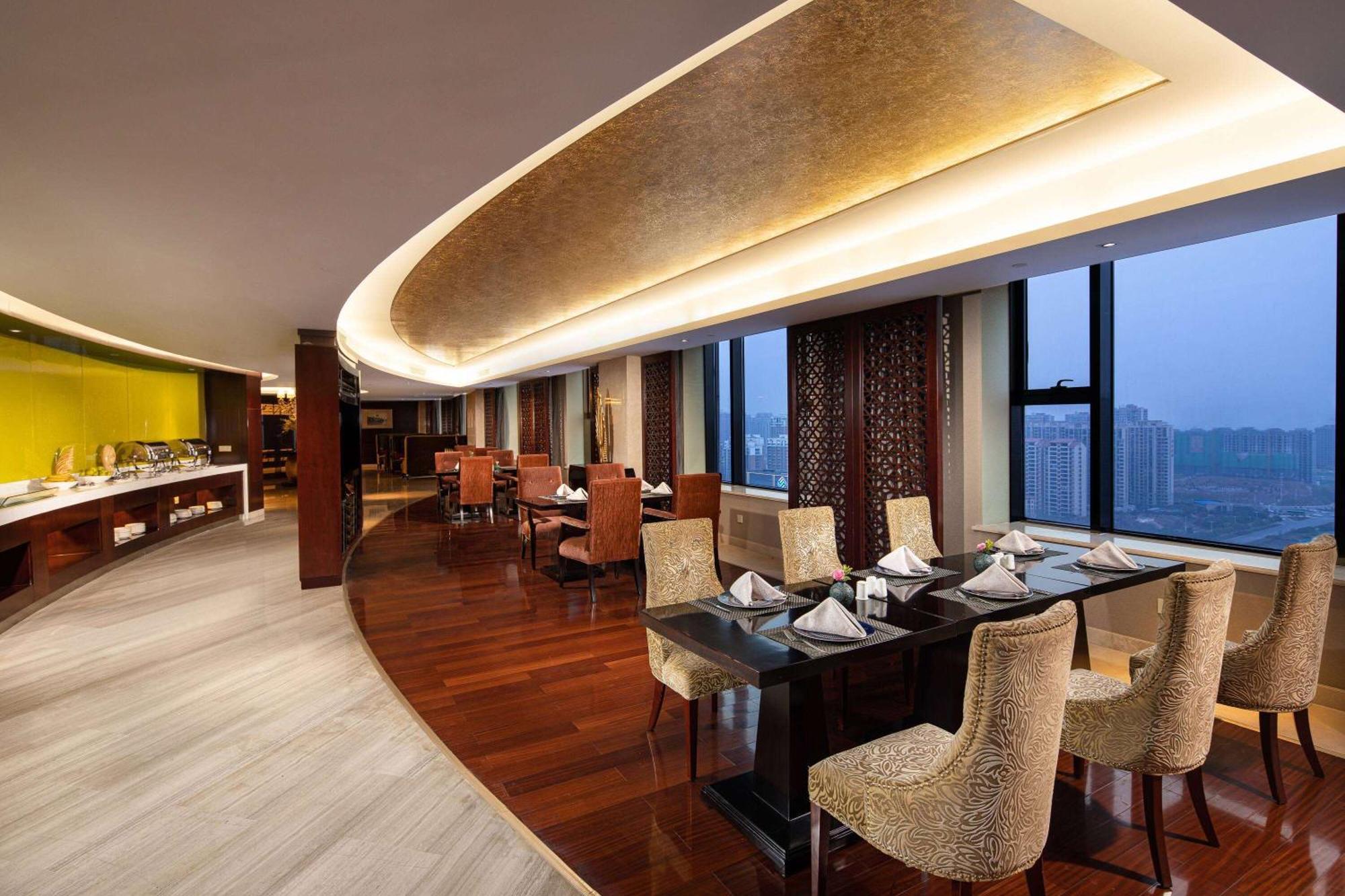 Wyndham Xinyang Downtown Ξενοδοχείο Εξωτερικό φωτογραφία